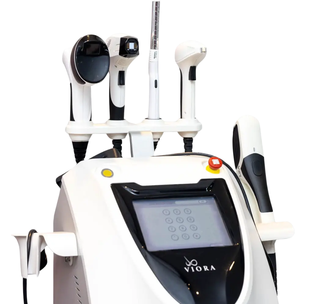 V30-by-Viora-Oliver-Dental-y-Med-SPA-e1718396297563